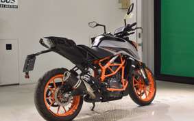 KTM 390 DUKE 2022