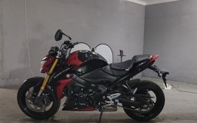 SUZUKI GSX-S1000 GT79A