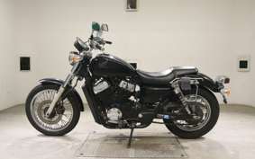 HONDA VT400S 2013 NC46