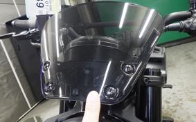 HUSQVARNA SVARTPILEN 125 2025