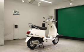 VESPA VX125