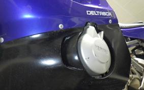 YAMAHA YZF-R6 2002