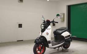 YAMAHA VINO 50