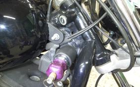 HARLEY XL1200C 2005