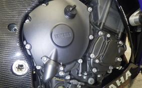 YAMAHA YZF-R1 2011