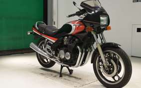 YAMAHA XJ750 E 1983 29R