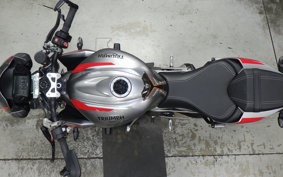 TRIUMPH STREET TRIPLE RS 2020