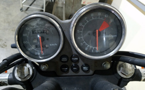 HONDA V45 MAGNA 1988 RC28