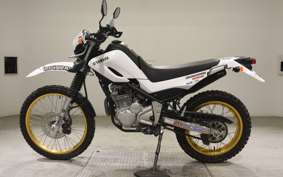 YAMAHA SEROW 250 Gen.2 2002 DG17J