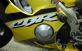 HONDA CBR600F 2002