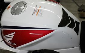 HONDA CB1300SB SUPER BOLDOR A 2010 SC54