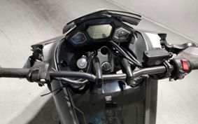 HONDA NM4 VULTUS -02 2016 RC82