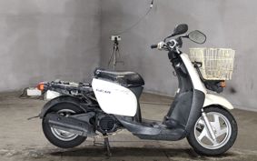 YAMAHA NEWS GEAR UA06J