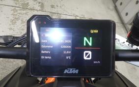 KTM 1290 SUPER DUKE R 2021