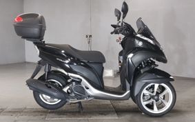 YAMAHA TRICITY 125 SE82J