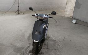 SUZUKI ADDRESS V100 CE11A
