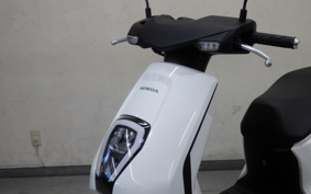 HONDA EM1 e: EF16