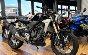 HONDA CB250R MC52