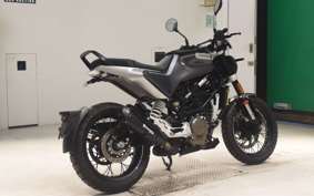 HUSQVARNA SVARTPILEN 125