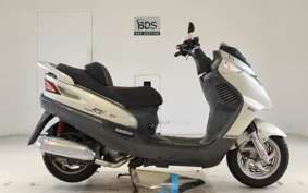 SYM RV180EFI