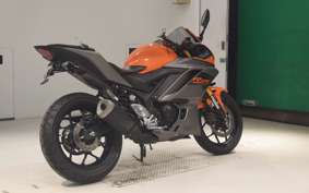 YAMAHA YZF-R25 A