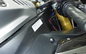 YAMAHA YZF-R1 M 2016