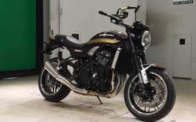 KAWASAKI Z900RS 2025 ZR900K