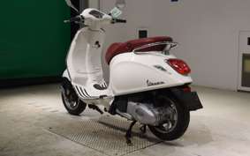VESPA PRIMAVERA 125