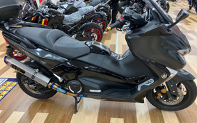 YAMAHA T-MAX 530 DX ABS 2017 SJ15J