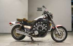 YAMAHA VMAX
