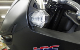 HONDA CBR600RR 2025 PC40