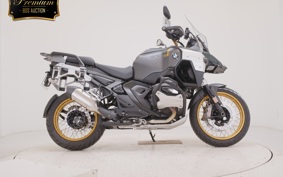 BMW R1300GS Adventure 2025