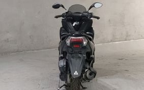 YAMAHA TRICITY 125 SE82J
