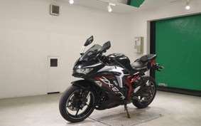 KAWASAKI ZX-25R 2019 ZX250E