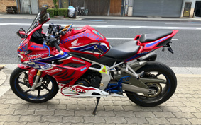 HONDA CBR250RR MC51