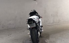 HONDA CBR1000RR 2005 SC57