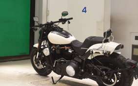 HARLEY FXFBS1870 2017