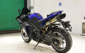 YAMAHA YZF-R1 2013