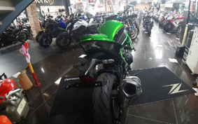 KAWASAKI H2 SE 2021 ZRT00K