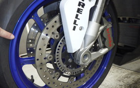 BMW HP4 2014