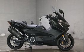 YAMAHA T-MAX 560 SJ19J