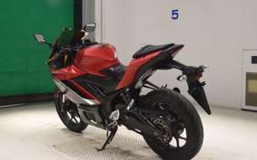 YAMAHA YZF-R25 A 2018 RG43J