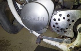 SUZUKI TS125R SF15A