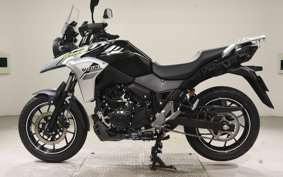 SUZUKI Vｽﾄﾛｰﾑ250A