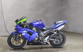KAWASAKI ZX 10 NINJA R 2004 ZXT00C