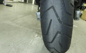 SUZUKI Vｽﾄﾛｰﾑ650 2013