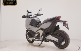 HONDA X-ADV 750 2025 RH21