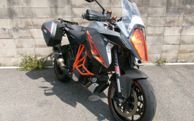 KTM 1290 SUPER DUKE GT 2017 V6940