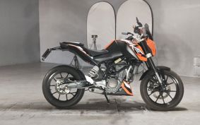 KTM 200 DUKE JUC4B
