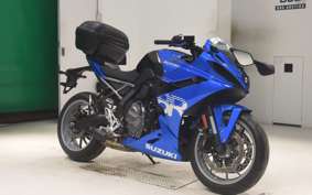 SUZUKI GSX-8R 2024